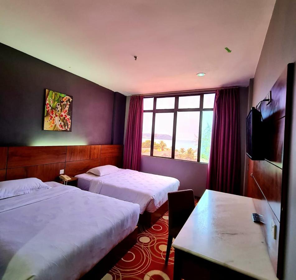 Langgura Baron Resort Pantai Cenang  Exterior foto